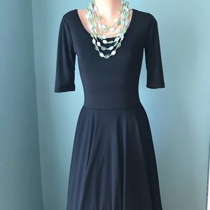 NWT LuLaRoe Classic Black Textured Nicole Dress